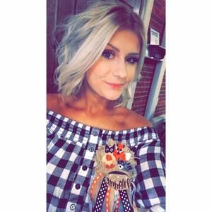 Meet your Posher, Ashley